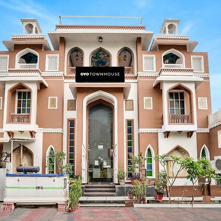 Super Townhouse Mansarovar Near Metro Station Jaipur Eksteriør billede