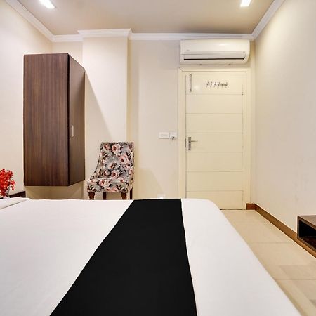 Super Townhouse Mansarovar Near Metro Station Jaipur Eksteriør billede