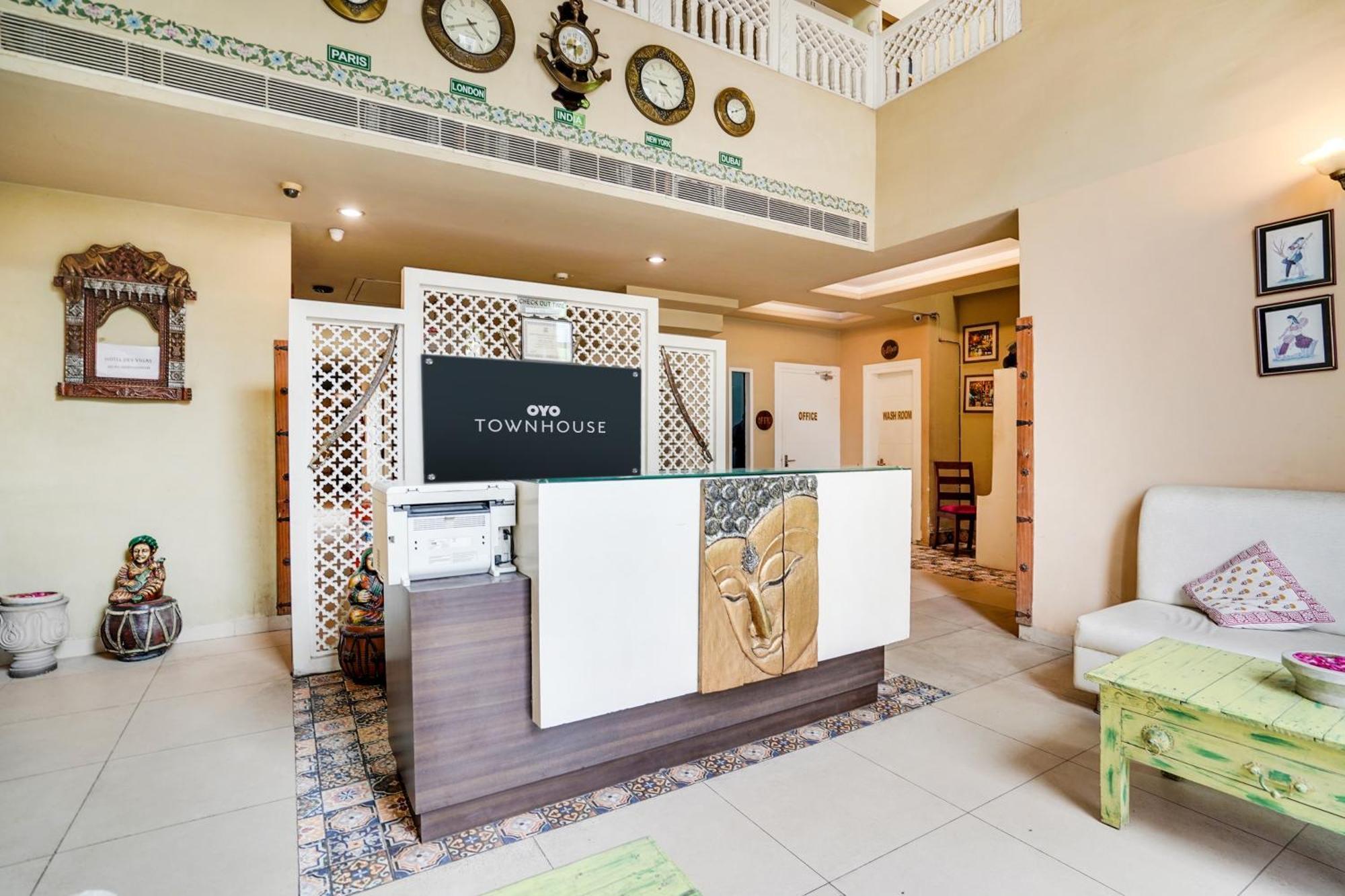Super Townhouse Mansarovar Near Metro Station Jaipur Eksteriør billede