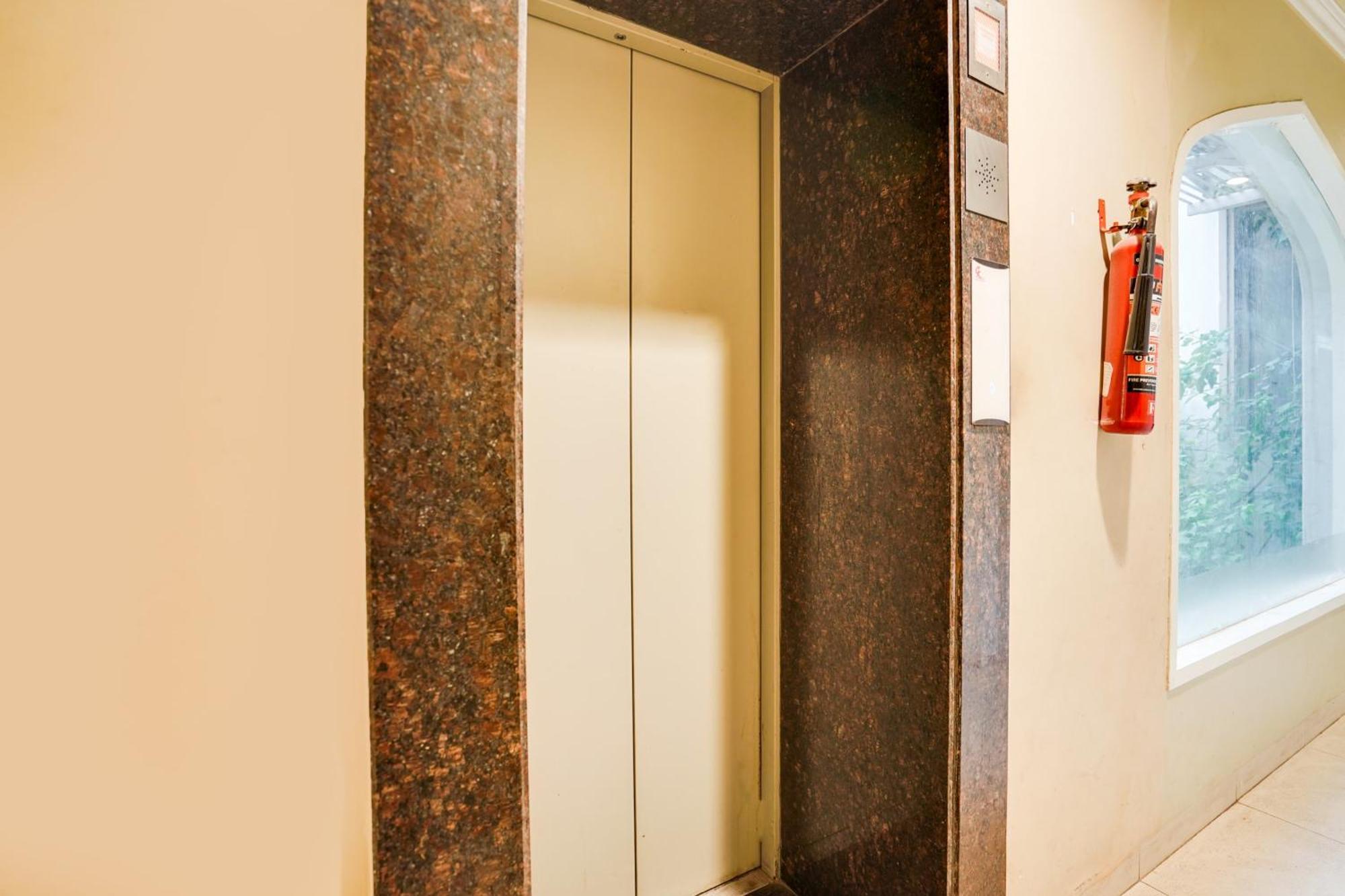 Super Townhouse Mansarovar Near Metro Station Jaipur Eksteriør billede