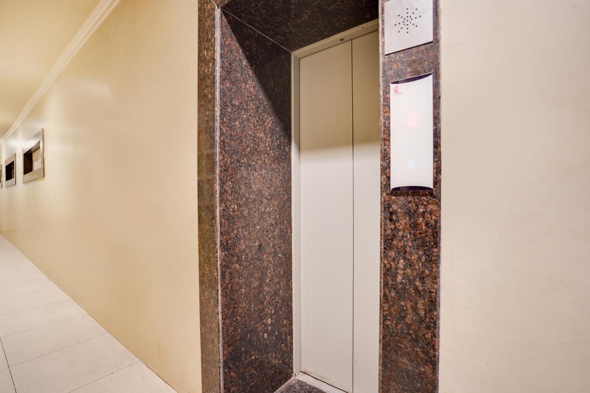 Super Townhouse Mansarovar Near Metro Station Jaipur Eksteriør billede